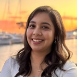 Kenya Mejia headshot